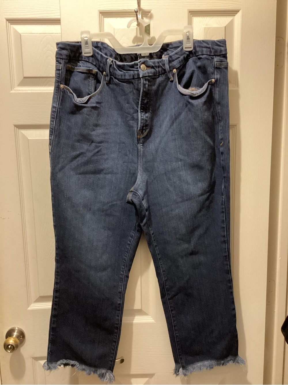 Good American Dark Blue Cropped Ankle Jeans